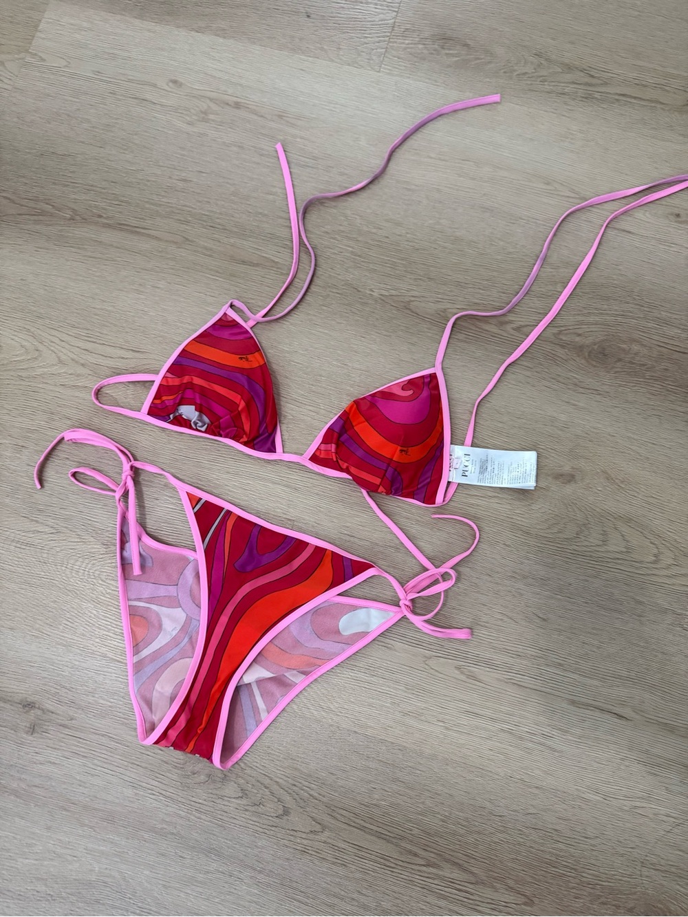 Emilio Pucci Pink Red Orange Swirl Bikini Set with Mesh Cover-Up and shorts - M - Picture 2 of 15